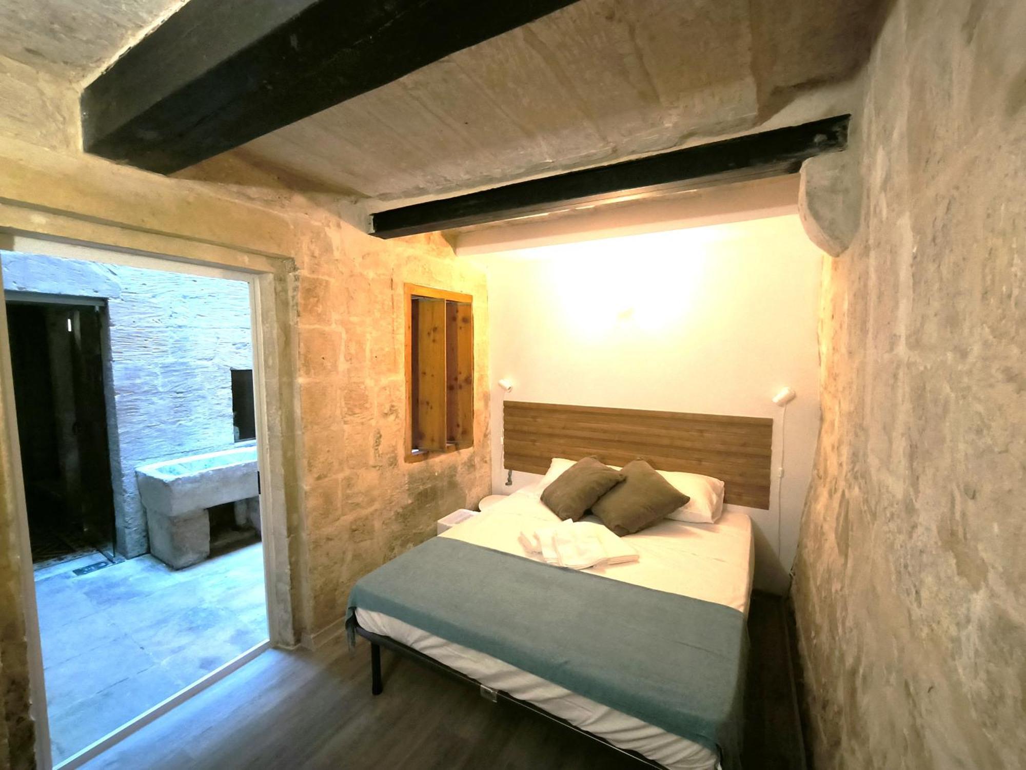 Stunning Valletta 3 Bedroom Town House Экстерьер фото