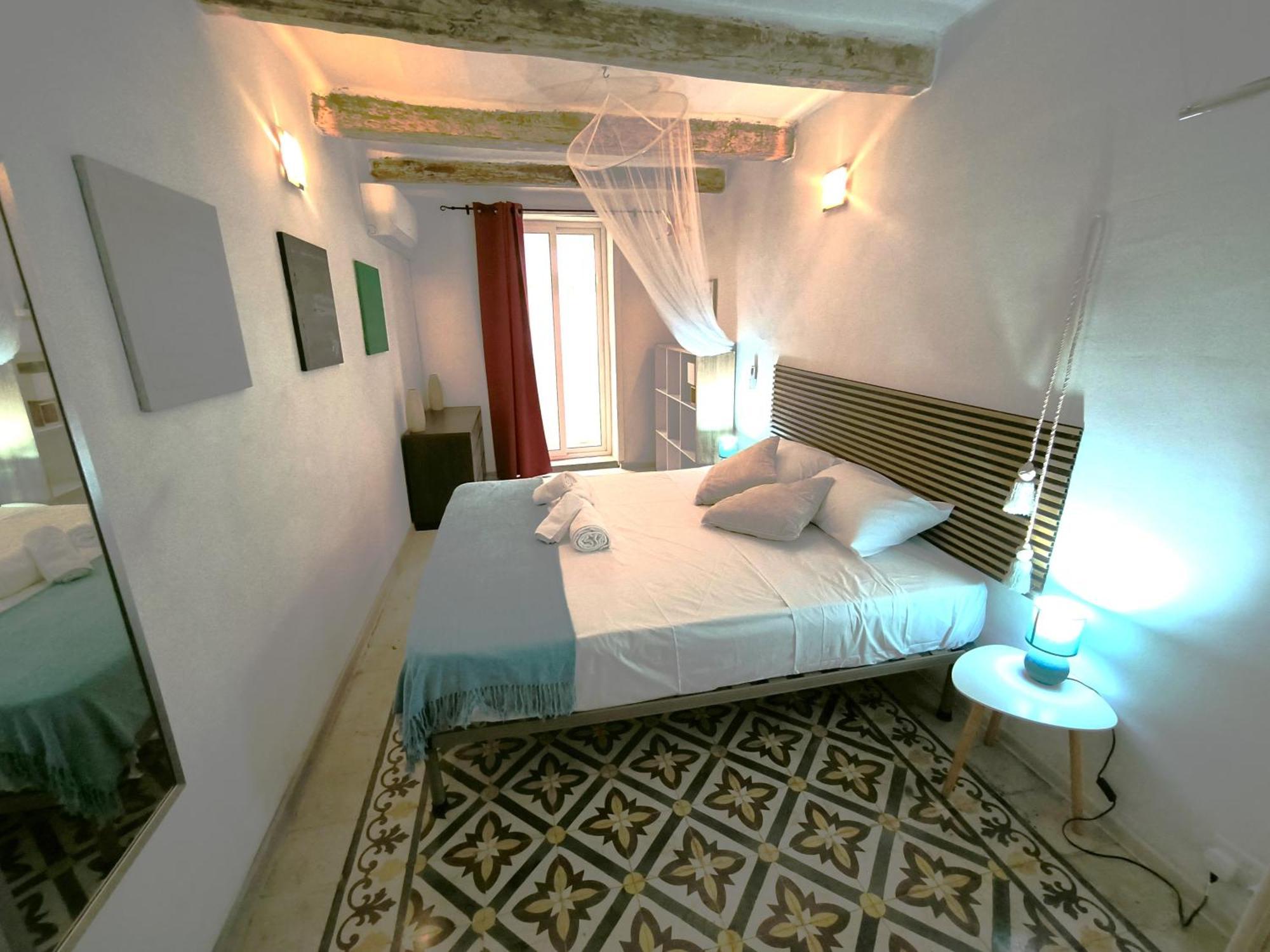 Stunning Valletta 3 Bedroom Town House Экстерьер фото